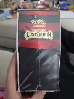 Pokemon TCG: Sword & Shield Lost Origin Elite Trainer Box ETB New/Sealed - Image 4