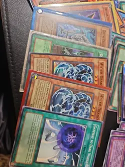 Yu-Gi-Oh Card Lot With Holos And First Editions All Conditions Locker Aution - Image 4