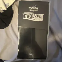Pokemon TCG - Sword and Shield: Evolving Skies Elite Trainer Box - Purple/Blue - Image 3