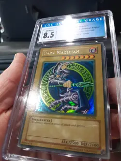 Dark Magician Cgc 8.5 NM Mint+ 2002 SDY-006 Starter Deck Yugi Ultra Rare Glossy - Image 3