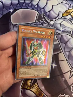 Yugioh Rocket Warrior CT2-EN005 Secret Rare Limited MP/HP (WNU) - Image 2