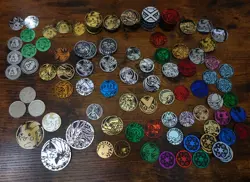 Pokemon Coin Lot of 150 Coins, various sets, eras, duplicates present, LP-NM - Image 1