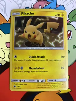 2019 Pokemon TCG Pikachu SM227 Black Star Promo Holo! NM/LP - Image 1