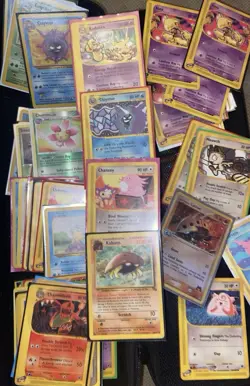 Pokemon wotc VINTAGE lot over 275 cards conditions very READ THE DESCRIPTION - Image 1