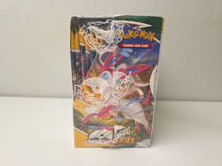 Pokemon TCG SWSH Evolving Skies Booster Box SEALED - Image 2