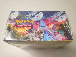 Pokemon TCG SWSH Evolving Skies Booster Box SEALED - Image 5