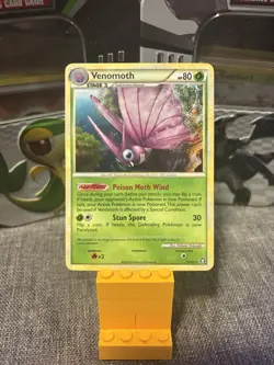 Pokemon Venomoth 11/102 Holo Rare Triumphant HGSS Set TCG - Image 1