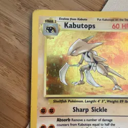Pokemon TCG Kabutops Fossil 9/62 Holo Unlimited Holo Rare Vintage 2000 MP - Image 5
