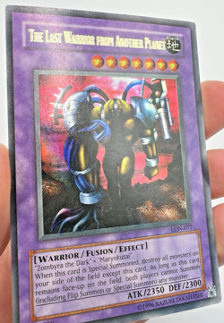 YGO - Foil Bleed Misprint - The Last Warrior from Another Planet (LON-077) NM - Image 4