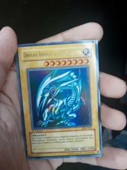 Yu-Gi-Oh! TCG Blue-Eyes White Dragon Kaiba SDK-001 1st Edition Ultra Rare - Image 2