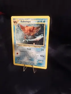Pokemon TCG Kabutops Neo Discovery Holo Card 6/75 Unlimited Rare - Image 2