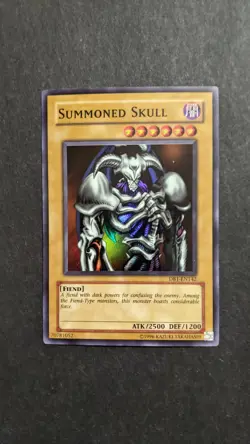 Summoned Skull DB1-EN142 Unlimited Dark Beginning 1 Yu-Gi-Oh - Image 1