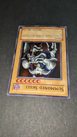 Summoned Skull DB1-EN142 Unlimited Dark Beginning 1 Yu-Gi-Oh - Image 4