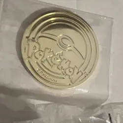 Metal Lucario Pokemon TCG Coin - NEW IN PACKAGE And Dice Gold - Image 3
