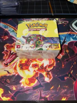 Pokemon Sword & Shield Evolving Skies Booster Box 36 Packs FACTORY - Image 1