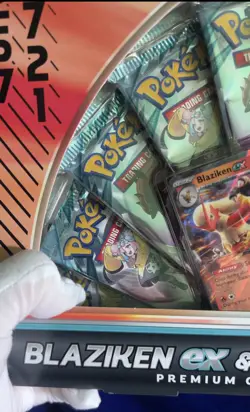 Pokemon TCG: Blaziken ex & Volcanion ex Premium Collection (Amazon Exclusive) - Image 2
