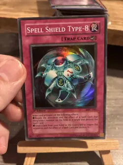 Spell Shield Type 8 MFC 043 Super Rare 1st Edition Carte Yu Gi Oh - Image 4
