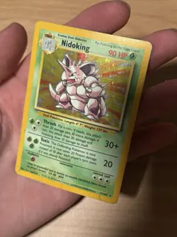 Pokemon Nidoking 11/102 Base Set Holo Rare 90 HP Stage 2 Card English - Image 1