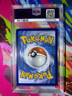 2020 POKEMON SWSH #043 PIKACHU V VIVD VOLTAGE HOLO GEM MINT PSA 10 - Image 2