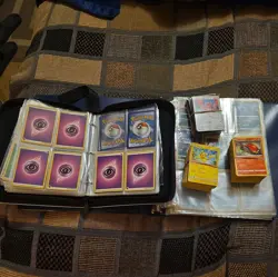Pokemon Cards lot with some Japanese 2 binders and lose cards unsearched +book - Image 5