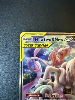 2019 Pokemon TCG SM Black Star Promo #SM191 Full Art Mewtwo & Mew GX - Image 4