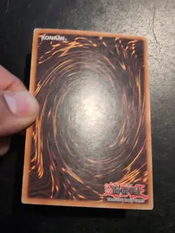 Yu-Gi-Oh! ULTRA RARE HOLO CARD LAVA GOLEM IOC-SE4 MP - Image 3
