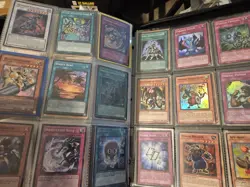 Yugioh Collection Vintage And Modern Binder 900+ Cards, Majority Holos, All NM - Image 2