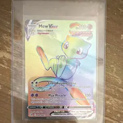Pokemon Mew VMAX 268/264 Fusion Strike Secret Rare Holo 310HP TCG Card - Image 1