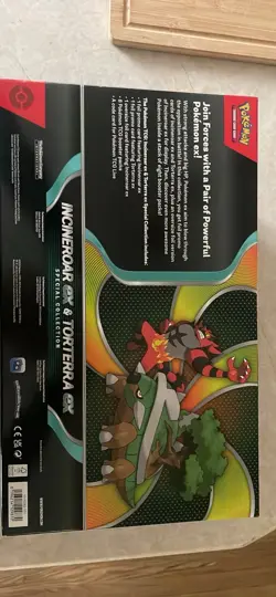 Pokemon Trading Card Game Incineroar ex and Torterra ex Special Collection Box - Image 4