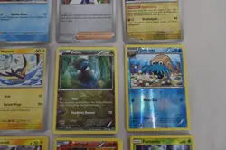 Pokemon Trading Card Lot of 100 "20 Holos" Various Sets (J4109G) - Image 5