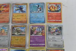 Pokemon Trading Card Lot of 100 "20 Holos" Various Sets (J3813G) - Image 4