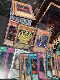 | Yugioh Buster Blader BPT-006 Vintage Tin Lot Foils, Rares, Commons NM-HP | - Image 3