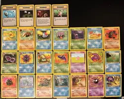 Vintage Fossil Pokemon Cards Bundle x 25 Good Condition 1999 WOTC - Image 2