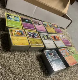 Random LOT of Pokemon Cards - Auction! Read Description for Details Bulk - Image 2