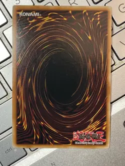 Yugioh Master Hyperion GLD5-EN027 | GOLD Limited Ed nm condition card - Image 2