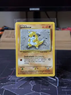 Sandshrew 062/102 Pokemon Base Set Regular Non-Holo - Image 1