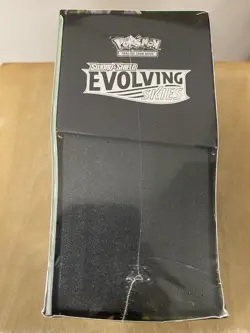 Pokemon TCG Evolving Skies Elite Trainer Box ETB Brand New/Factory Sealed - Image 5