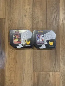 Pokemon TCG Celebrations Big Tin Set Lance's Charizard Dark Sylveon V - Image 1