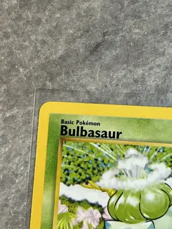 Bulbasaur 044/102 Pokemon Base Set Unlimited VINTAGE Non-Holo (Lightly Played) - Image 2