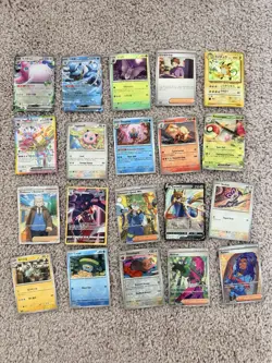 Lot Of 170+ Pokemon Cards - Image 4