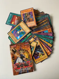 Yu-Gi-Oh! Cards Lot ~ Assorted + 4.0 Rulebook Vintage Konami TCG Bulk - Image 1