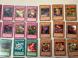 YuGiOh 50 card lot. 1996 Vintage Rare Ultra Rare Super Rare Holo Foil . Great NM - Image 3