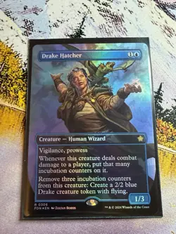 Drake Hatcher *** Borderless FOIL *** - MTG FDN Foundations - NM/MINT - Image 2