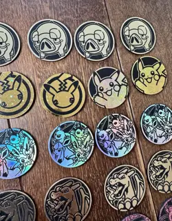 31 X Lot Of Pokemon Coins Charizard Eevee Pikachu Vaporeon Mew TCG Pokemon Game - Image 3