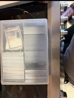 Magic: The Gathering Wizards Mixed Card Lot Platinum Angel Whispersilk Cloak - Image 3