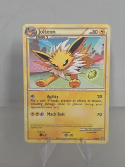 Pokemon TCG Jolteon Undaunted Card 28/90 Regular Uncommon - Image 1