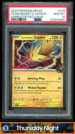 2025 POKEMON SV - DRI EN TEAM ROCKET'S ZAPDOS GAMESTOP EXCLUSIVE HOLO PSA 10 - Image 1