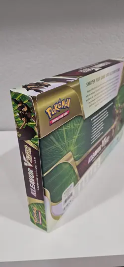 Pokemon TCG Kleavor VSTAR Premium Collection Box Factory Sealed - Image 3