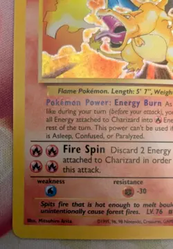 Pokemon TCG Charizard 4/102 - Celebrations - Classic Collection NM Card - Image 2