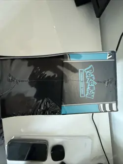 Pokemon TCG Scarlet and Violet Black Bolt Elite Trainer Box - Image 5